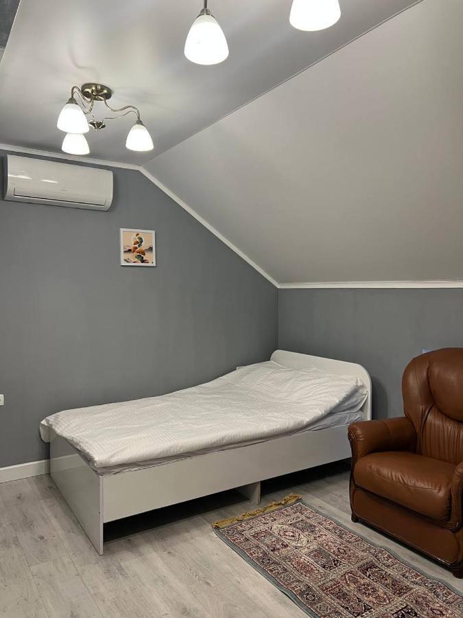 L'Ami Hostel Bel'bulak Екстериор снимка